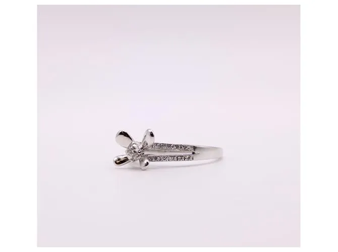 Anillo Mauboussin "Te amo" diamantes y oro blanco 750%O Hardware de plata 