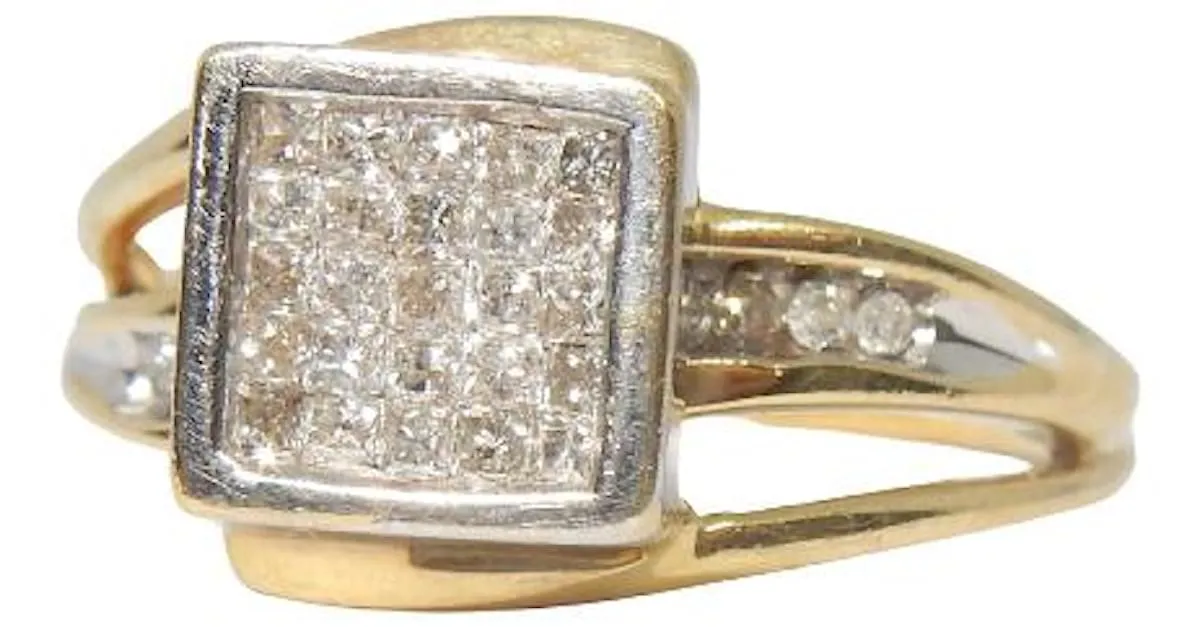 Autre Marque Anillo cuadrado antiguo en oro y diamantes Dorado 