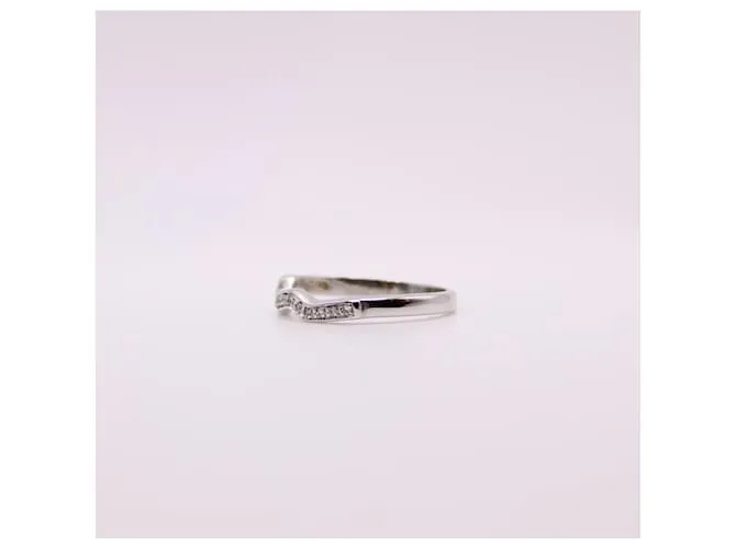 Autre Marque Anillo de oro blanco con motivo de ondas y diamantes 750%O Hardware de plata 