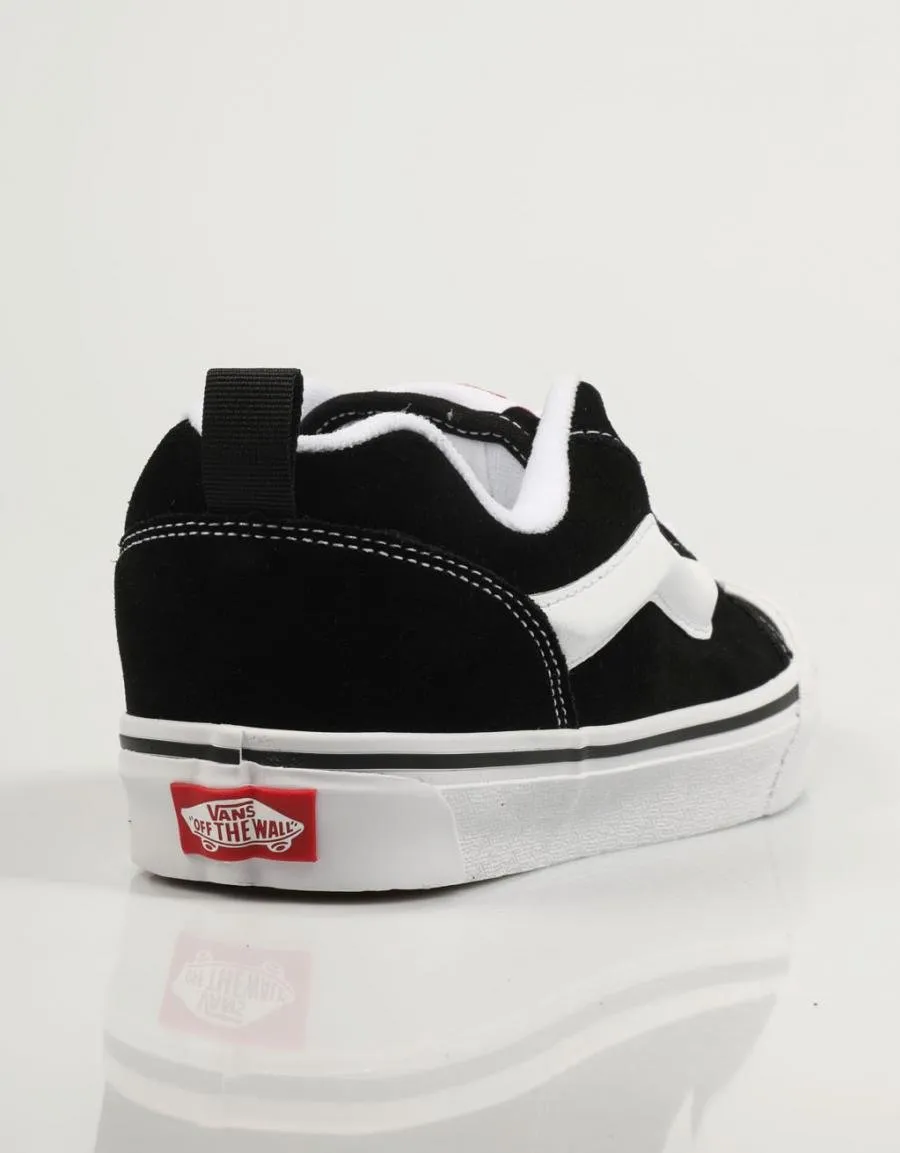  baskets VANS Knu Skool en Noir 83372