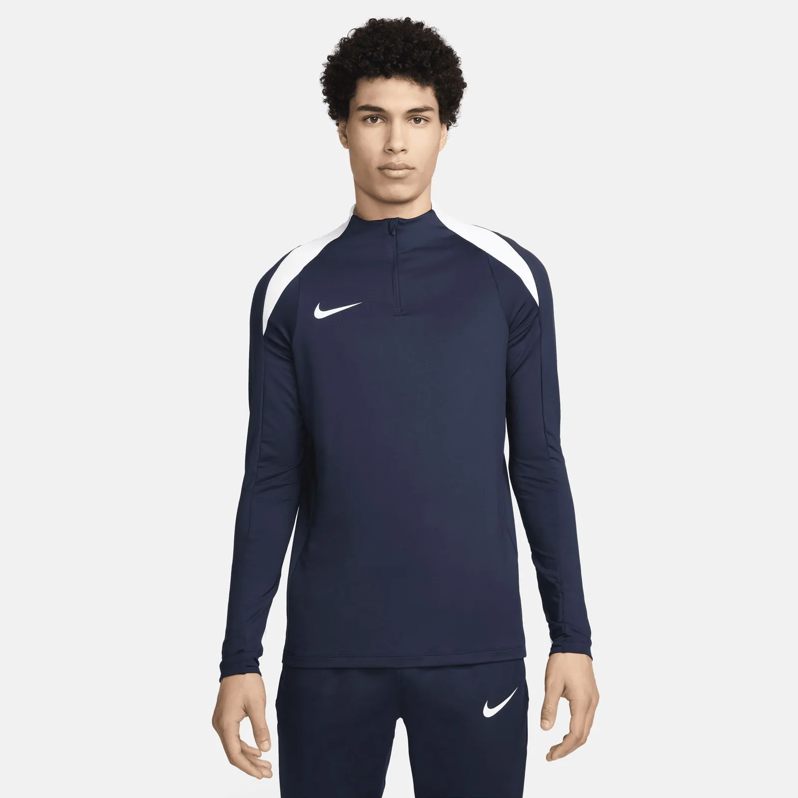 Nike Dri-FIT Strike