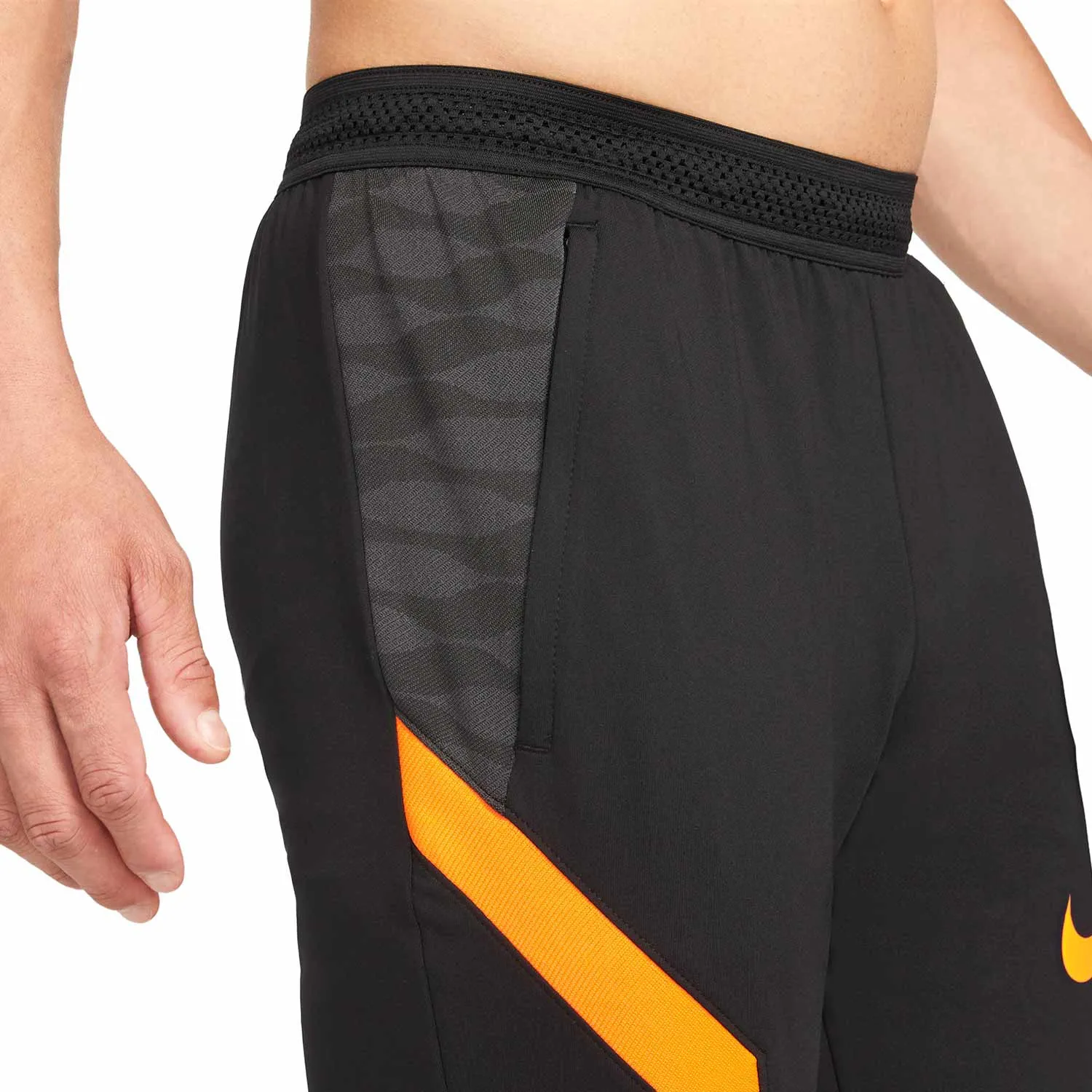 Pantalón Nike Dri-Fit Strike 21