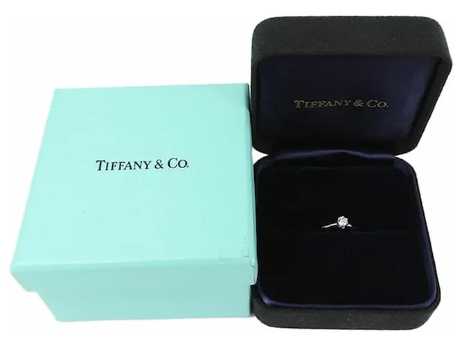 Tiffany & Co Anillo de banda de diamantes de platino Tiffany 